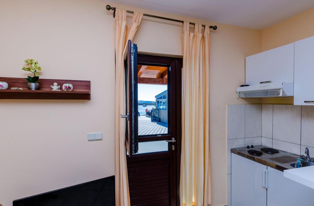 Apartments Kanjuo By The Sea Млини Экстерьер фото